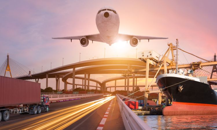 A plane landing in an airport