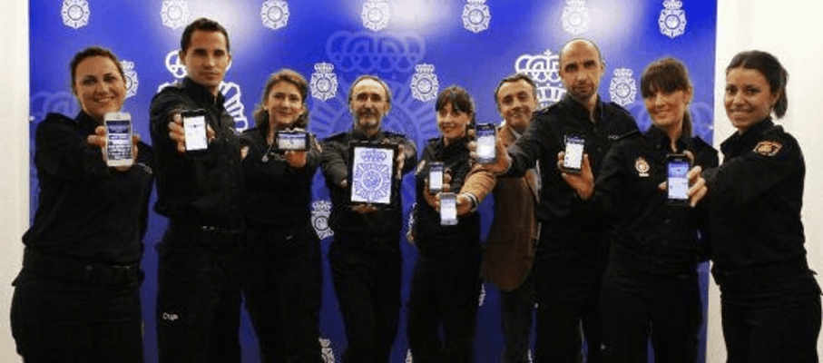 El CM de @policia ficha por Iberdrola