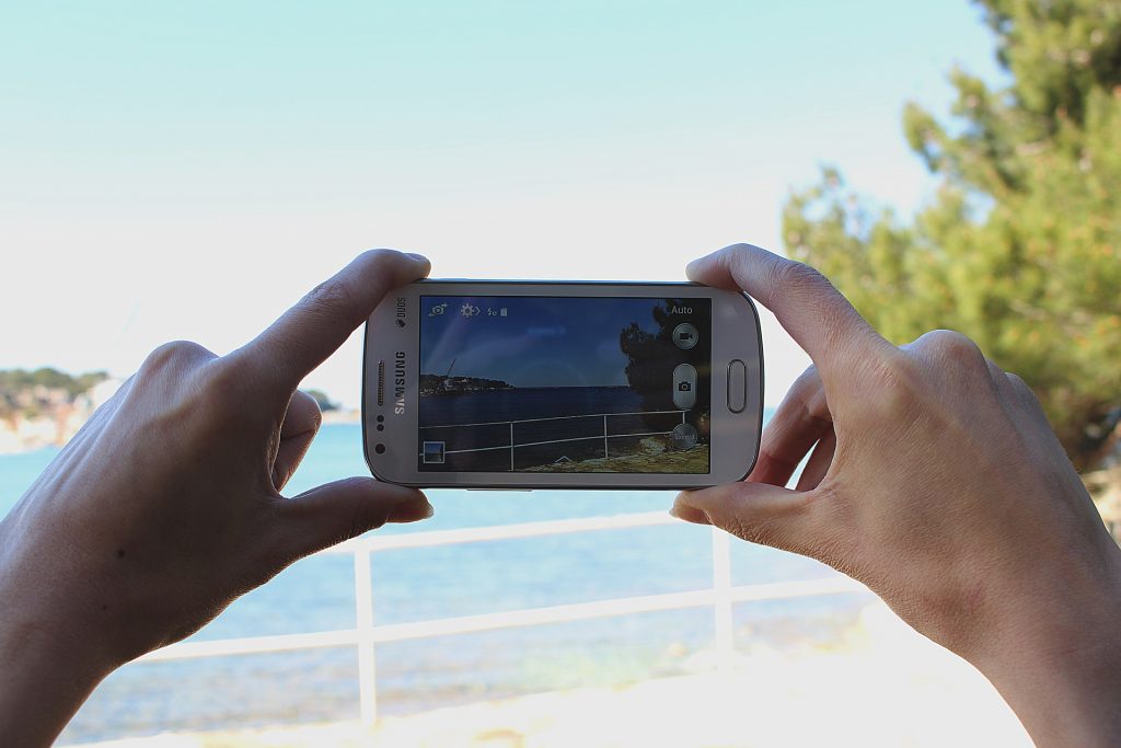 El éxito de las app para mensajería móvil impulsa la venta de smartphones