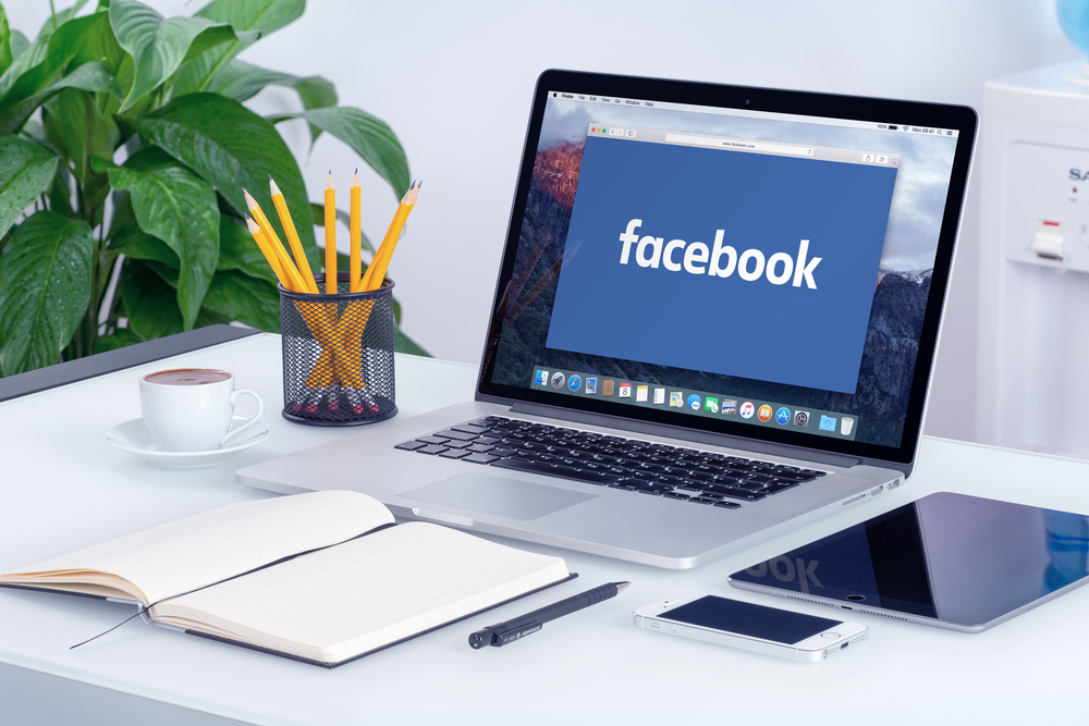 facebook enseñará a los periodistas