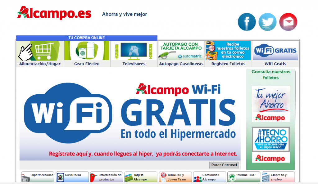 El sitio web de Alcampo ofrece Wi-Fi gratis en sus hipermercados. Texto promocional: "Regístrate aquí y, cuando llegues al hiper, ya podrás conectarte a Internet." Marketing digital, Ahorro, Tecnología.