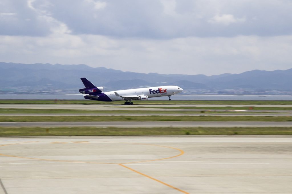 FedEx