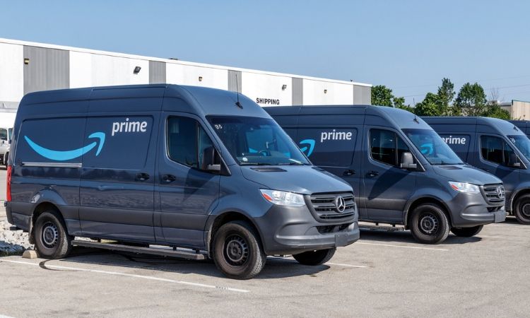 Amazon desafía los límites de la logística incluyendo productos de 1$ en sus envíos Prime