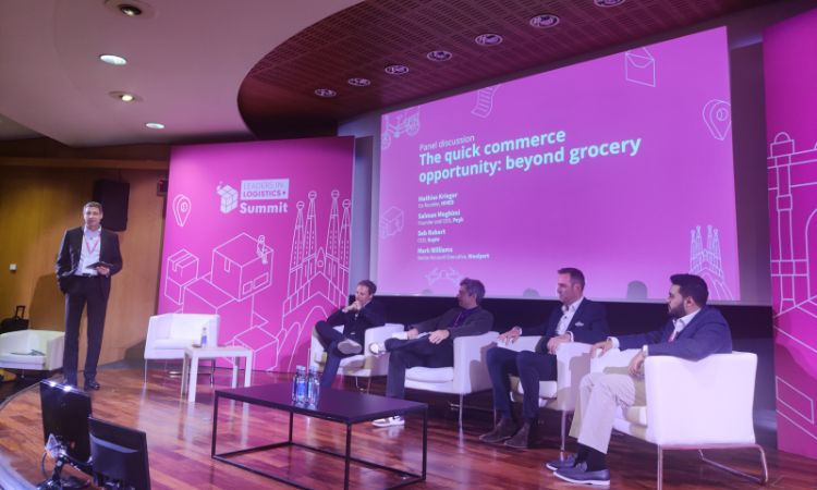 Gr&aacute;fica de l&iacute;nea ascendiendo y descendiendo; muestra tendencia de dep_var de 2016 a 2020; ideal para an&aacute;lisis de mercado y previsiones.
