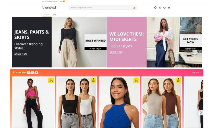 Dos pantallas de un tel&eacute;fono muestran una conversaci&oacute;n de compra de camisetas, incluyendo selecci&oacute;n de talla y pago. Usuario confirma la compra con "Pagar 60,00 USD".