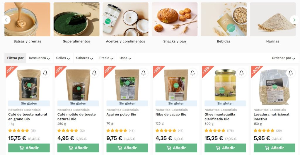 Productos Naturitas Essentials presentados: Caf&eacute;, a&ccedil;a&iacute;, cacao, ghee y levadura. Ofertas y opciones de filtrado visibles. Categor&iacute;as: salsas, superalimentos.